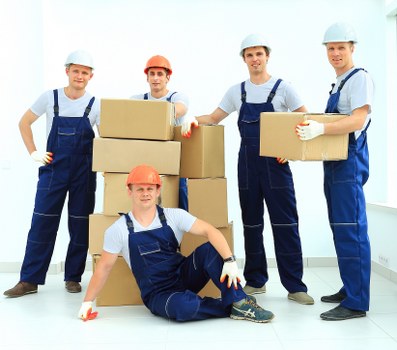 Moving van service under UK governing law terms